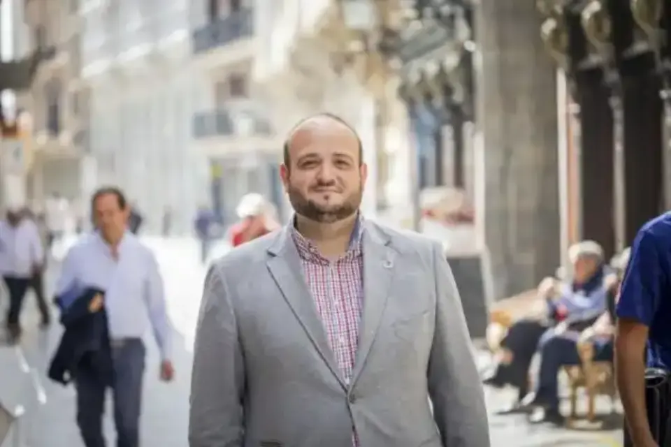 PSOE de Cartagena denuncia al Ayuntamiento por discriminar a los barrios durante este verano