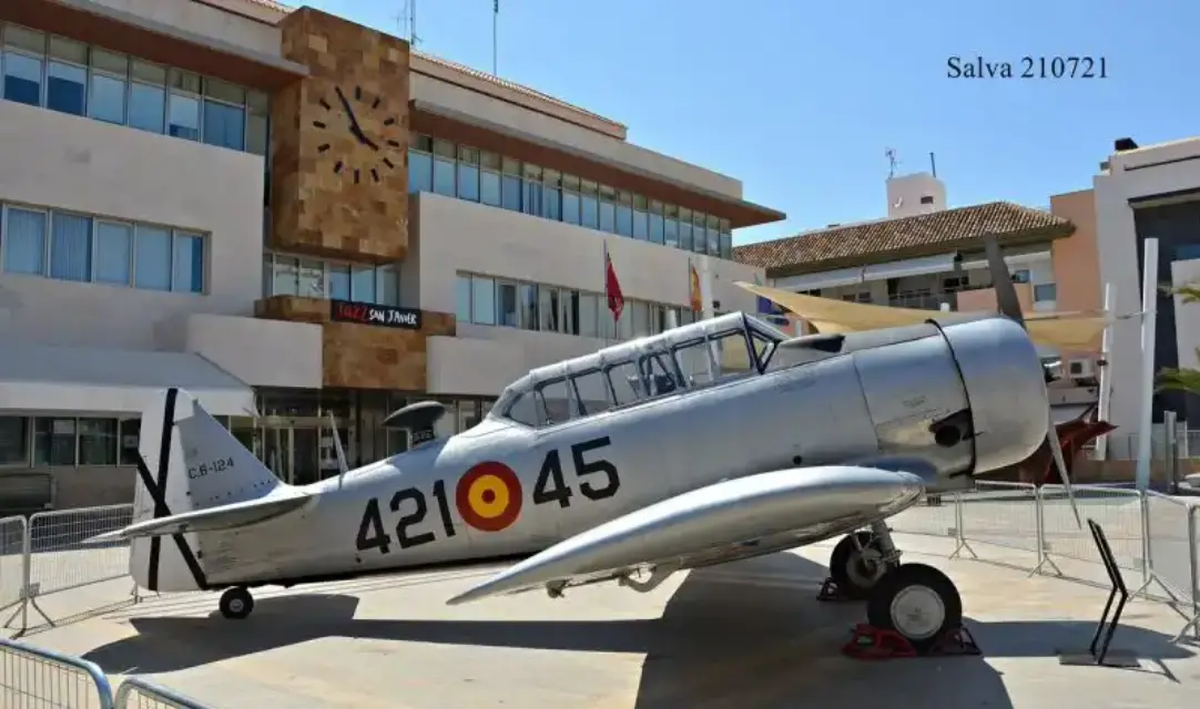 PSOE anuncia el plan de inversiones en la Base Aérea y la Cuidad del Aire