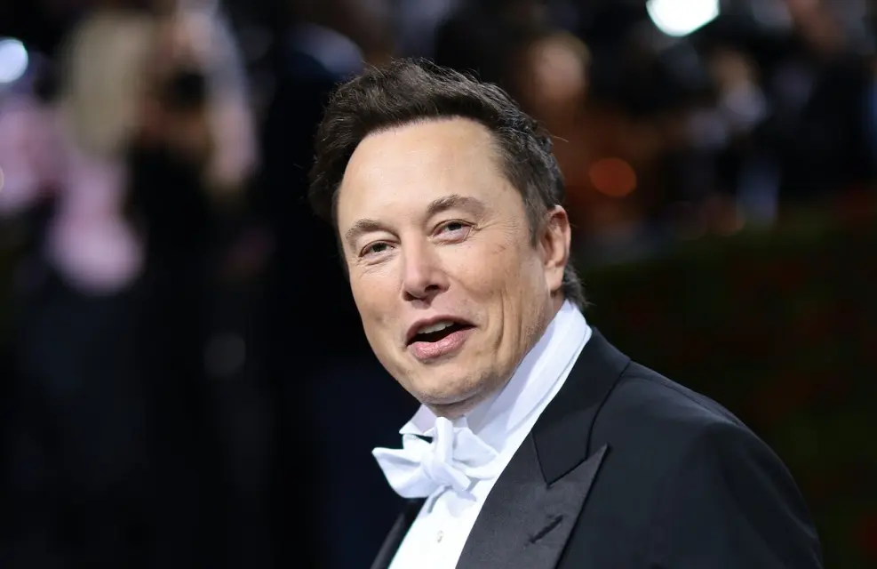 Elon Musk advierte sobre el impacto negativo que la IA podría tener sobre la humanidad