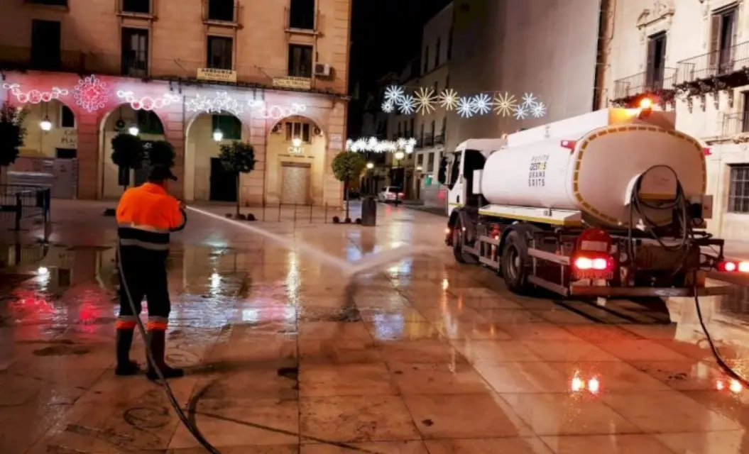 Alicante: Arranca operativo especial de limpieza