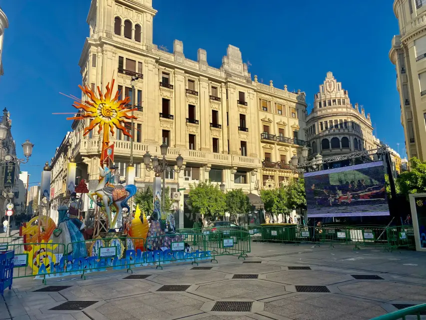 Alicante: Gastronomía, pasacalles, mascletà y más en las Hogueras de Córdoba